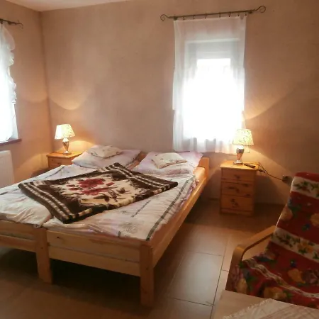 民宿 Pod Bocianem Goluchow